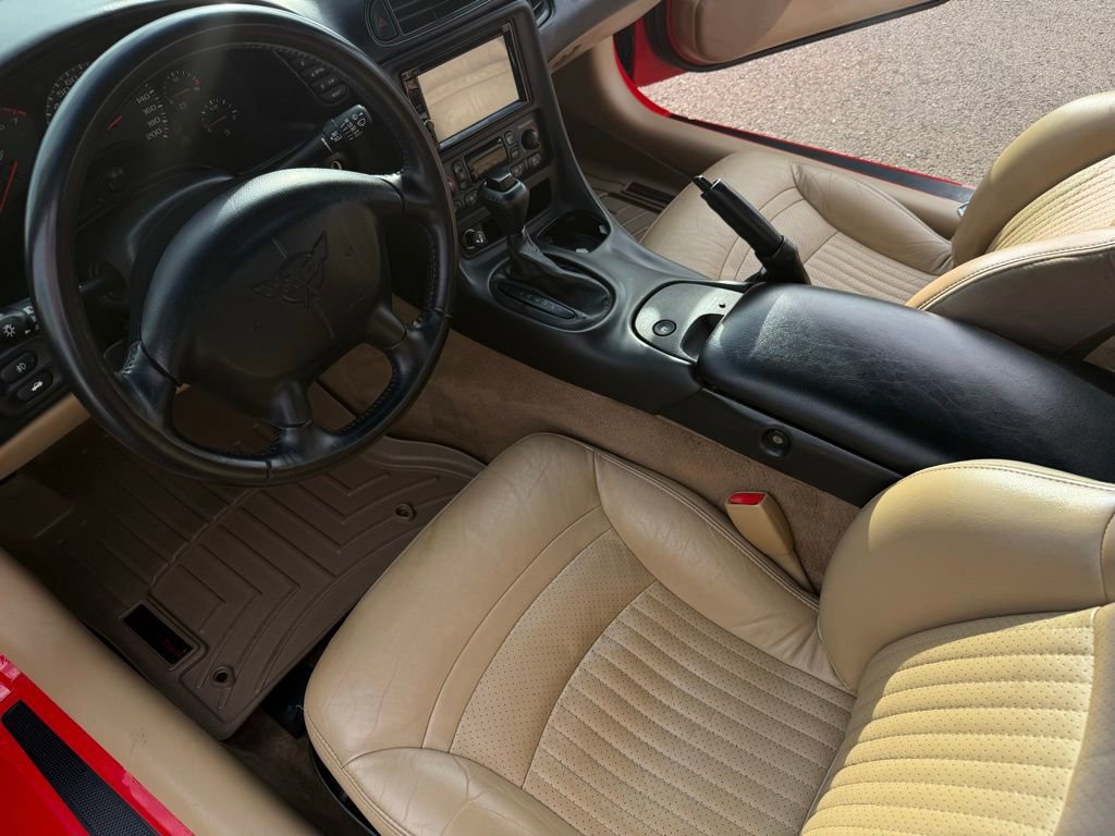 Used 2002 Chevrolet Corvette Convertible w/ Preferred Equipment Group2 image 12