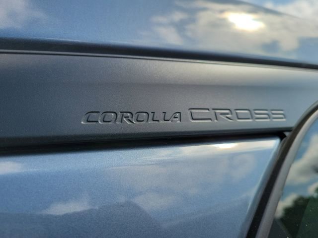 Used 2025 Toyota Corolla Cross L FWD image 9