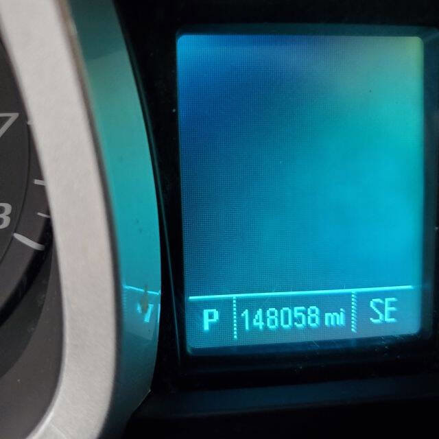 Used 2017 Chevrolet Equinox LT w/ Convenience Package image 21