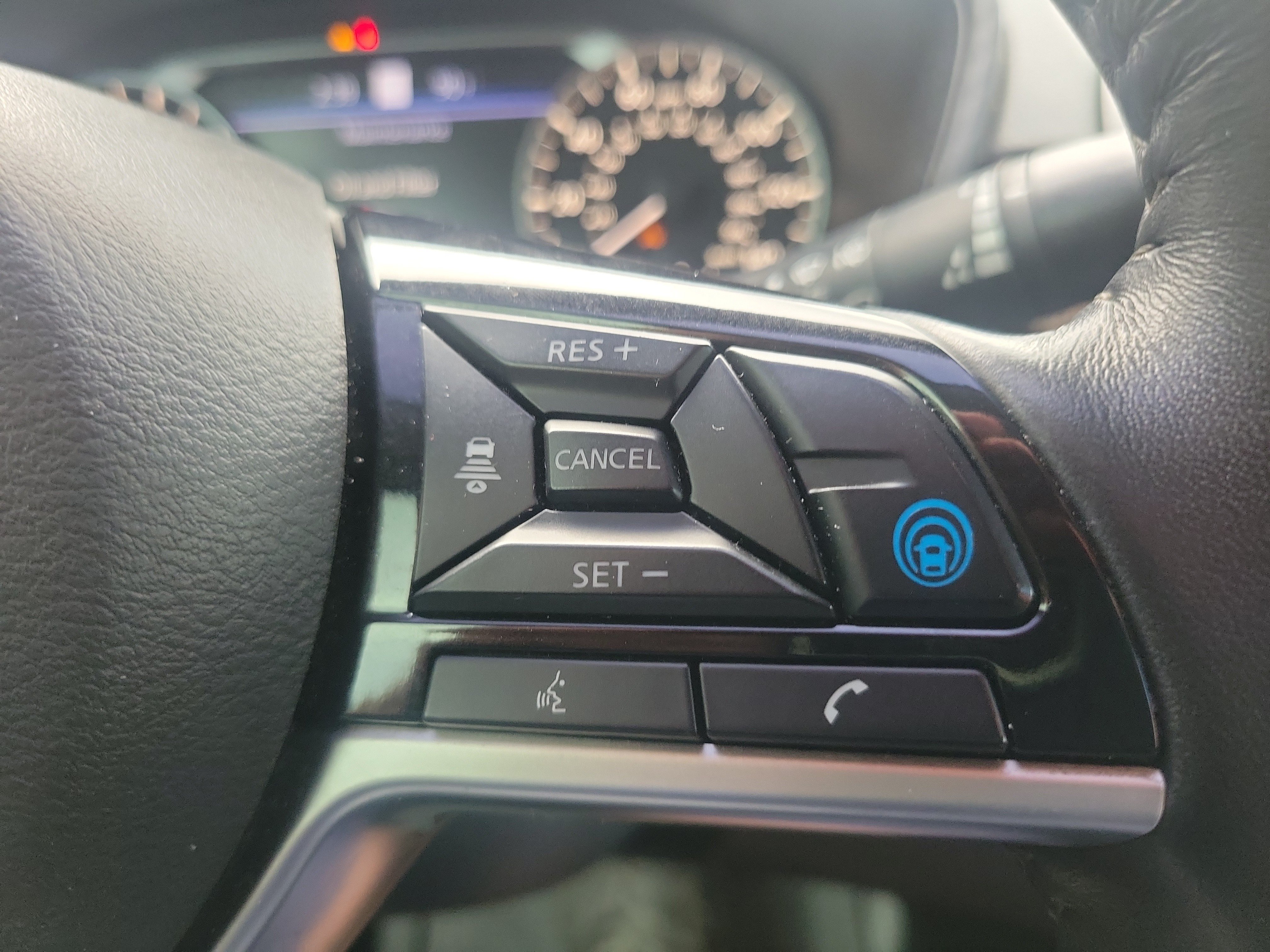 Used 2020 Nissan Altima 2.5 Platinum FWD image 17