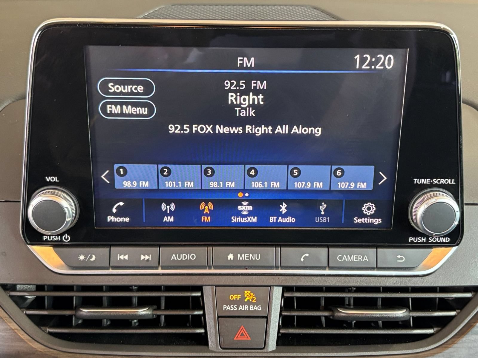 Used 2026 Nissan Altima 2.5 SV FWD image 20