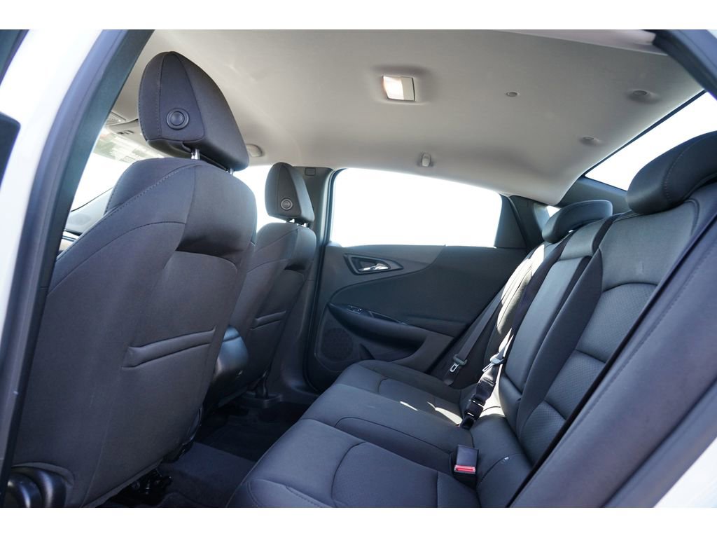 Used 2018 Chevrolet Malibu LS image 18