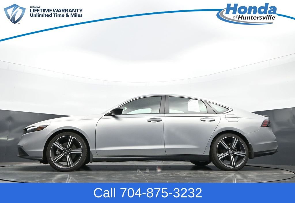 Used 2024 Honda Accord Sport image 26