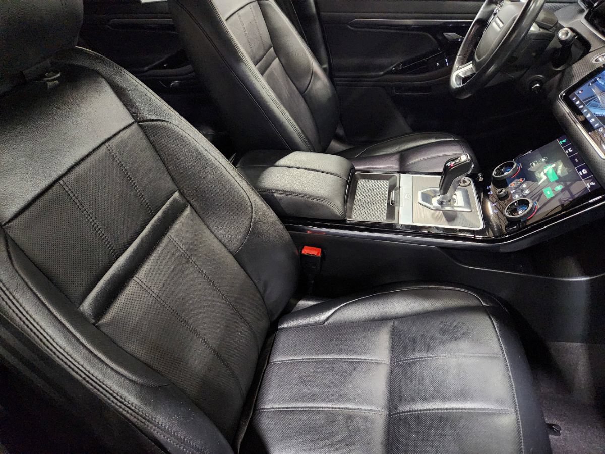 Used 2020 Land Rover Range Rover Evoque S AWD/4WD image 29