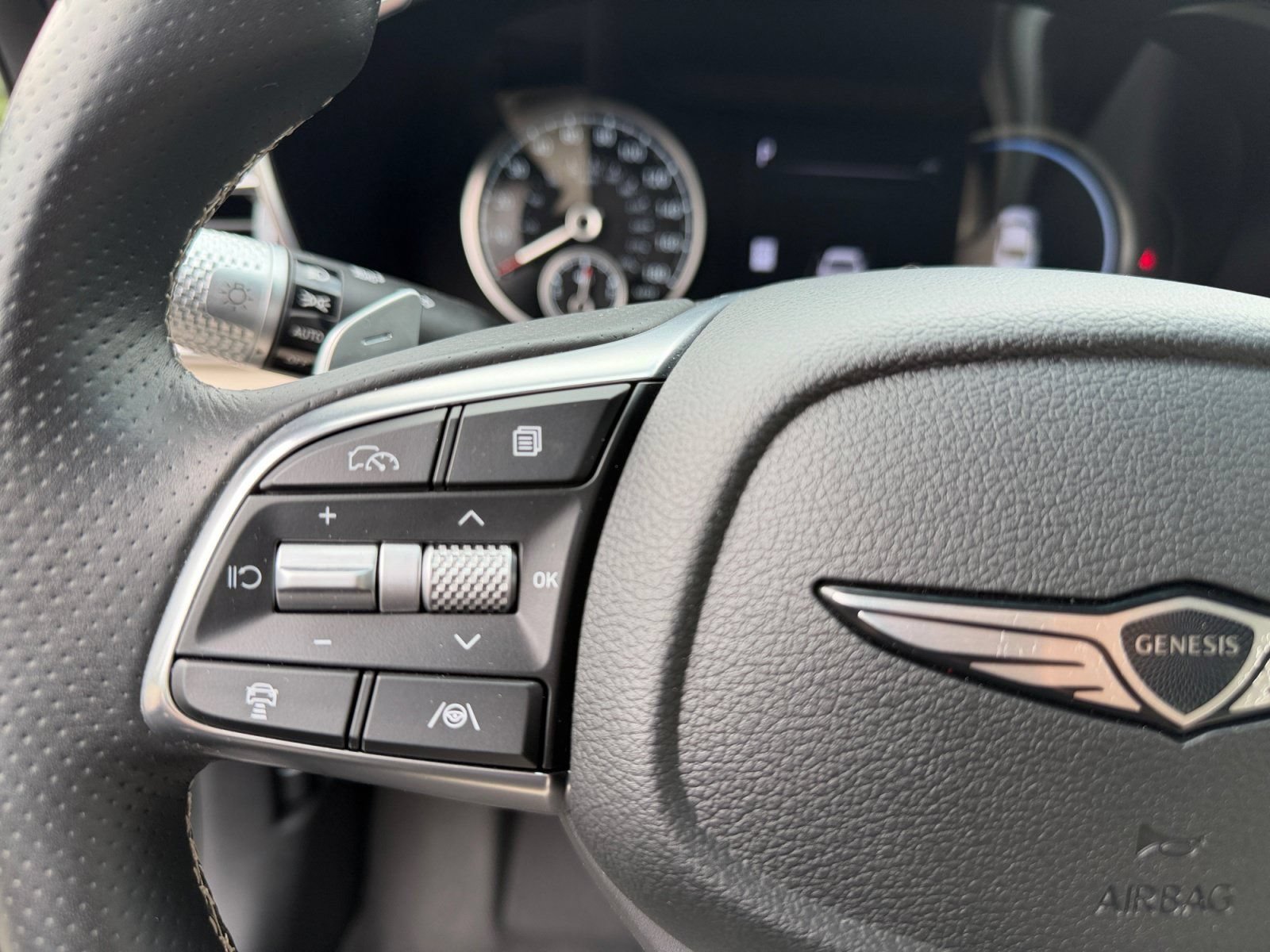 Used 2026 Genesis G70 2.5T AWD/4WD image 22