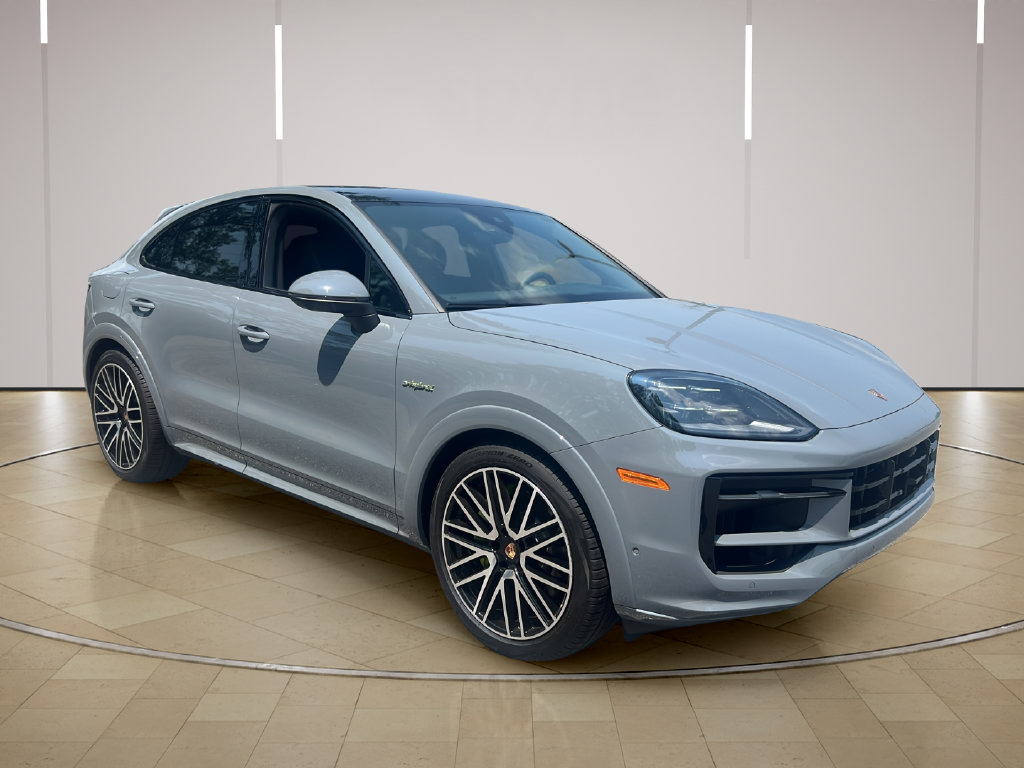 New 2026 Porsche Cayenne E-Hybrid Coupe AWD/4WD image 9
