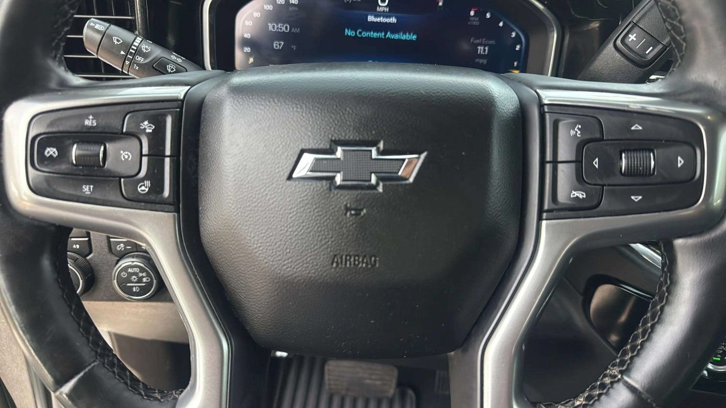 Used 2023 Chevrolet Silverado 1500 RST AWD/4WD image 13