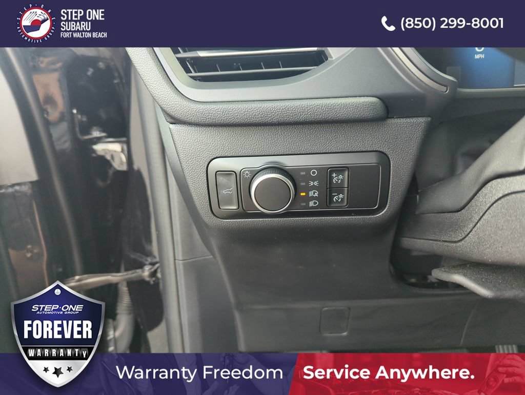 Used 2025 Ford Escape Active w/ Tech Pack #1 FWD image 20