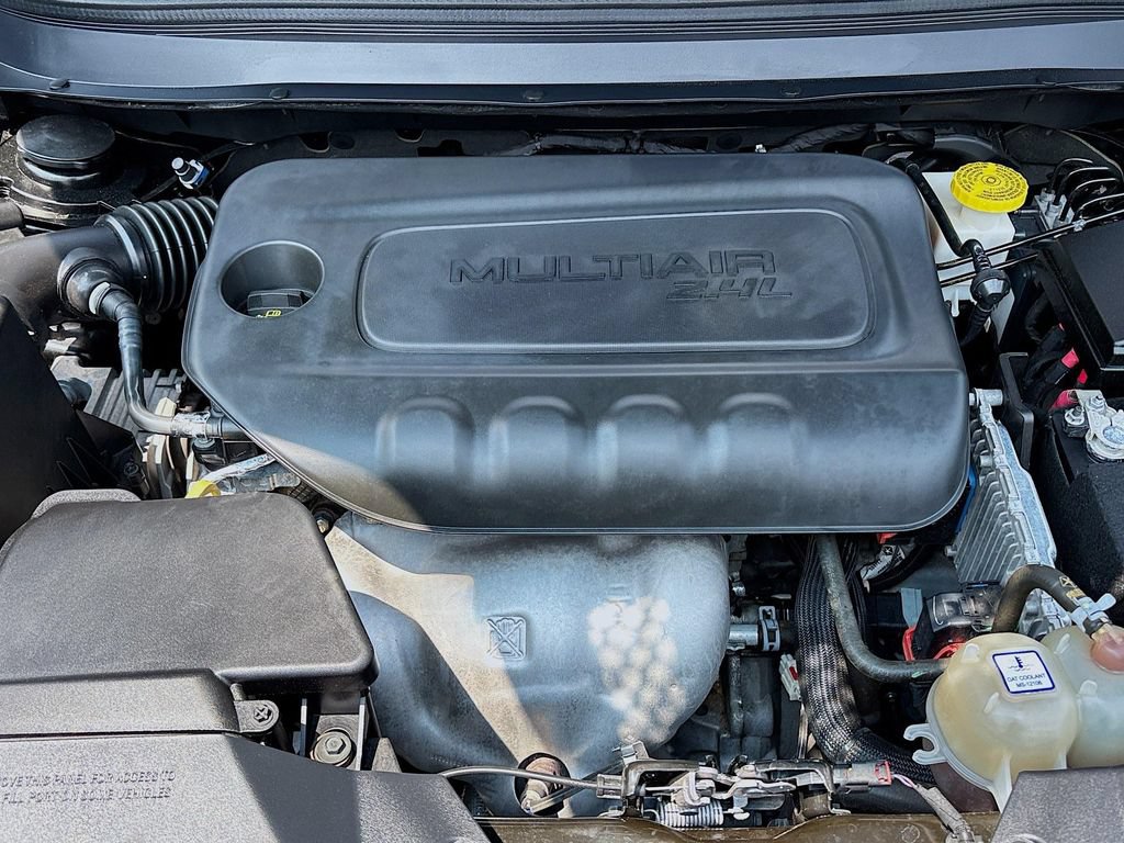 Used 2020 Jeep Cherokee Limited FWD image 26