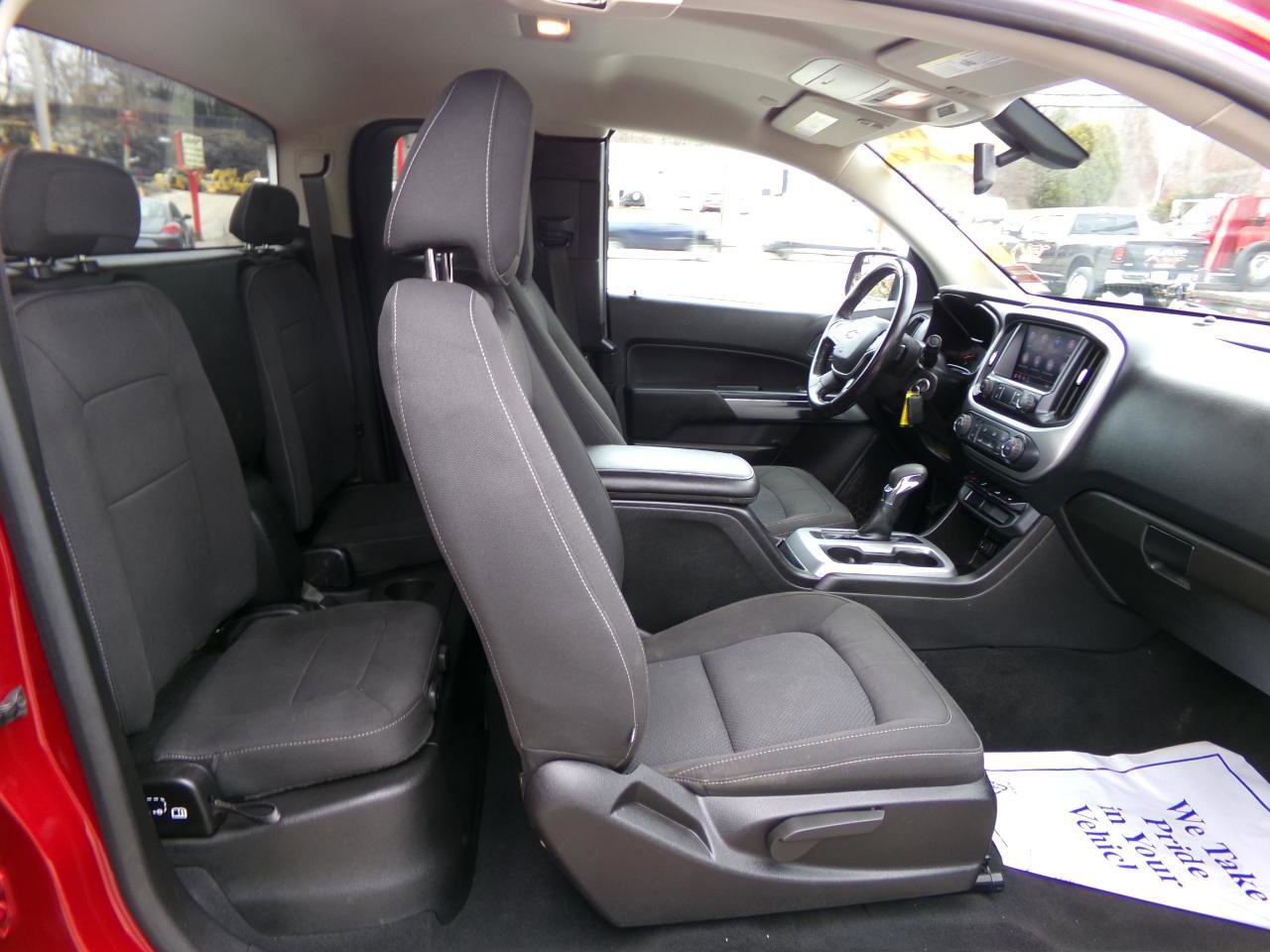 Used 2022 Chevrolet Colorado LT image 20