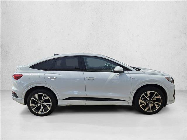 Certified 2023 Audi Q4 e-tron Prestige w/ Black Optic Package AWD/4WD image 4