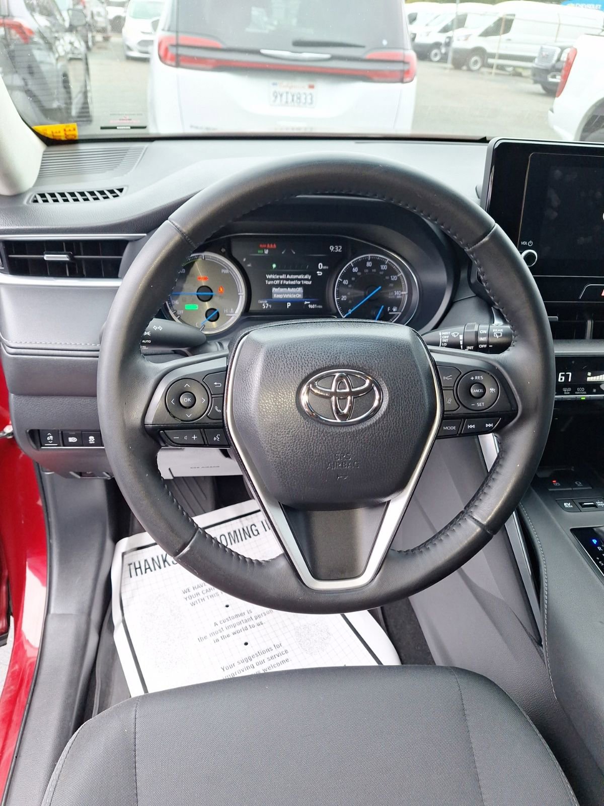 Used 2023 Toyota Venza LE AWD/4WD image 12