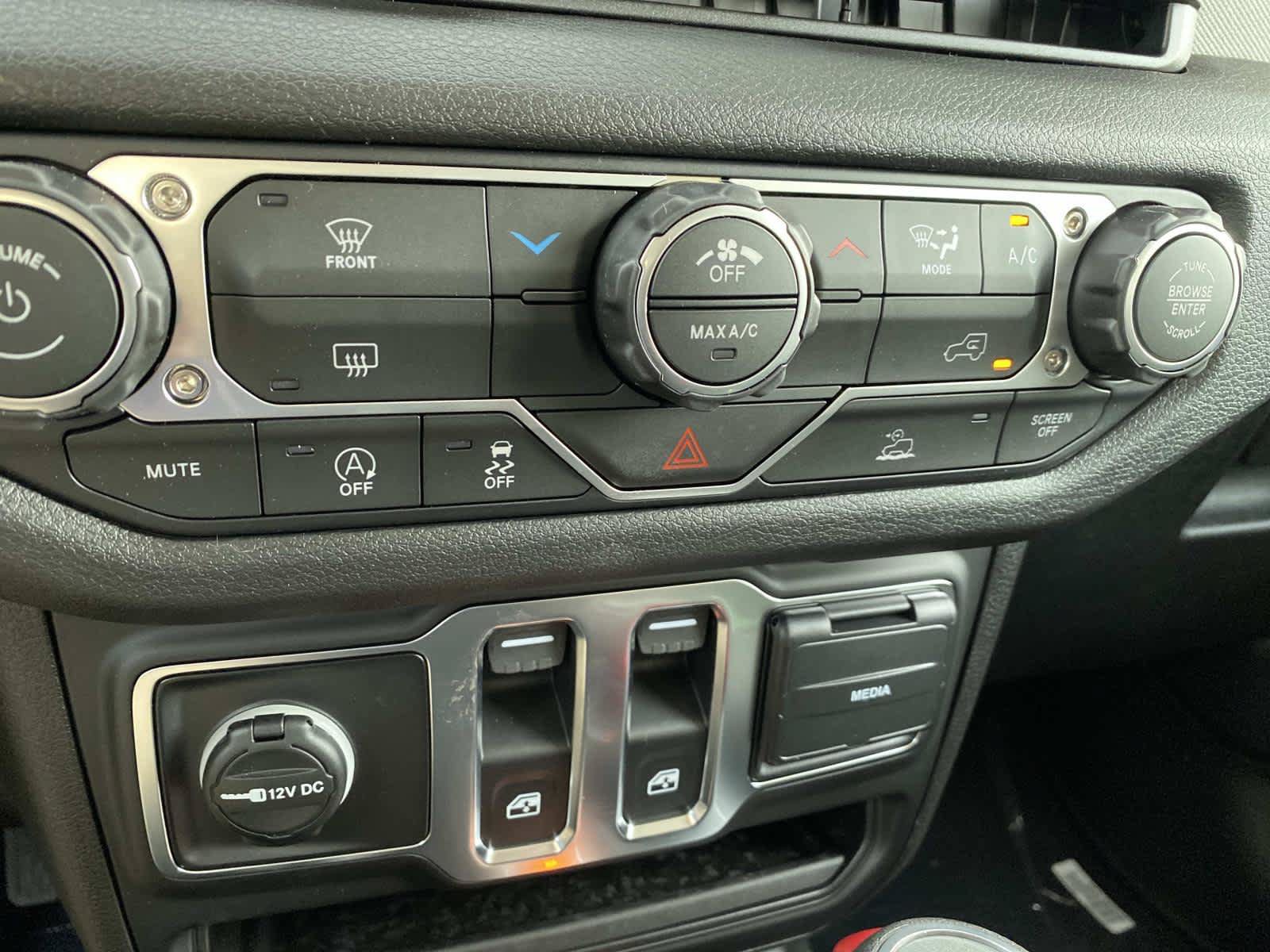 New 2026 Jeep Wrangler Sport AWD/4WD image 10