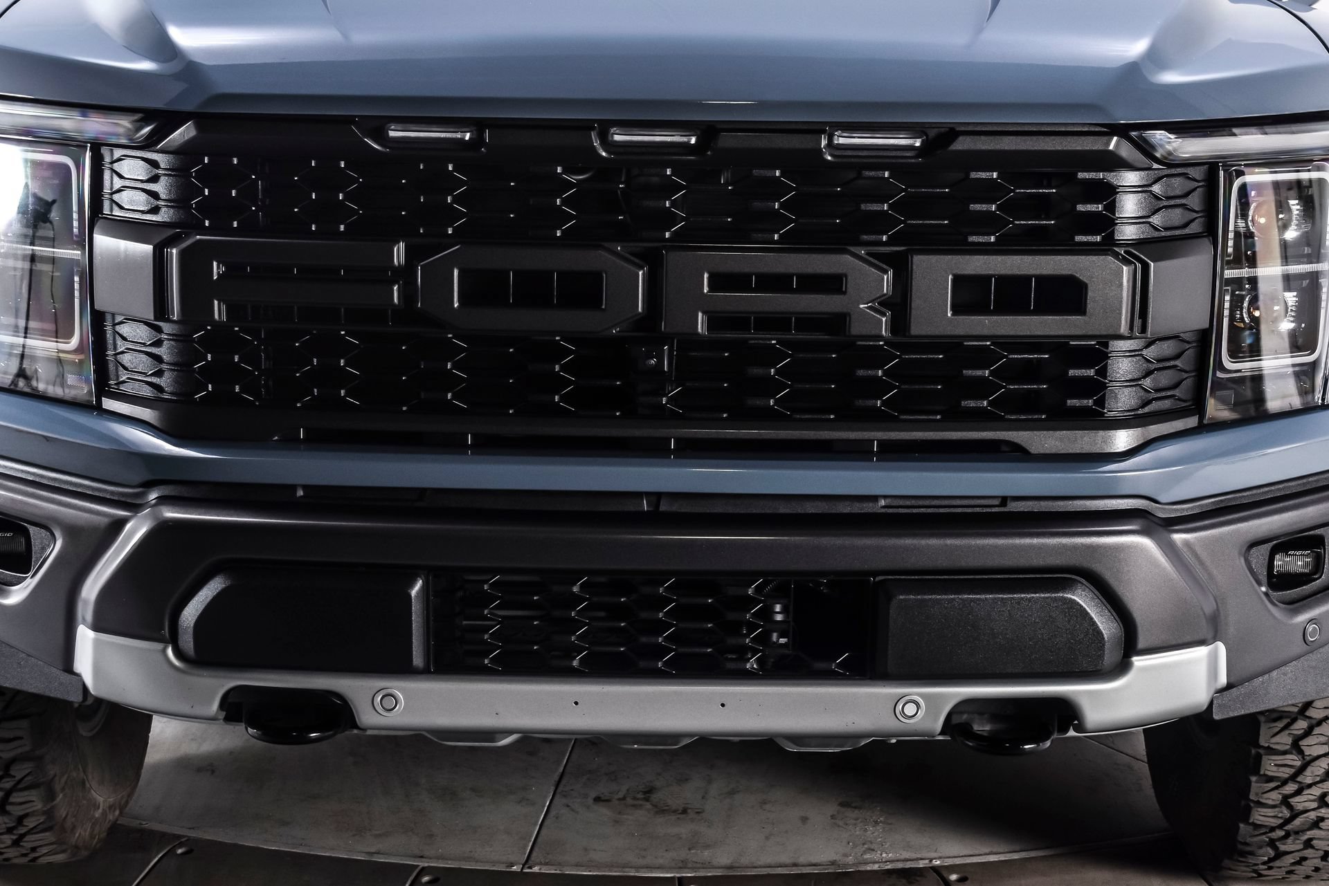 Used 2023 Ford F150 Raptor AWD/4WD image 7