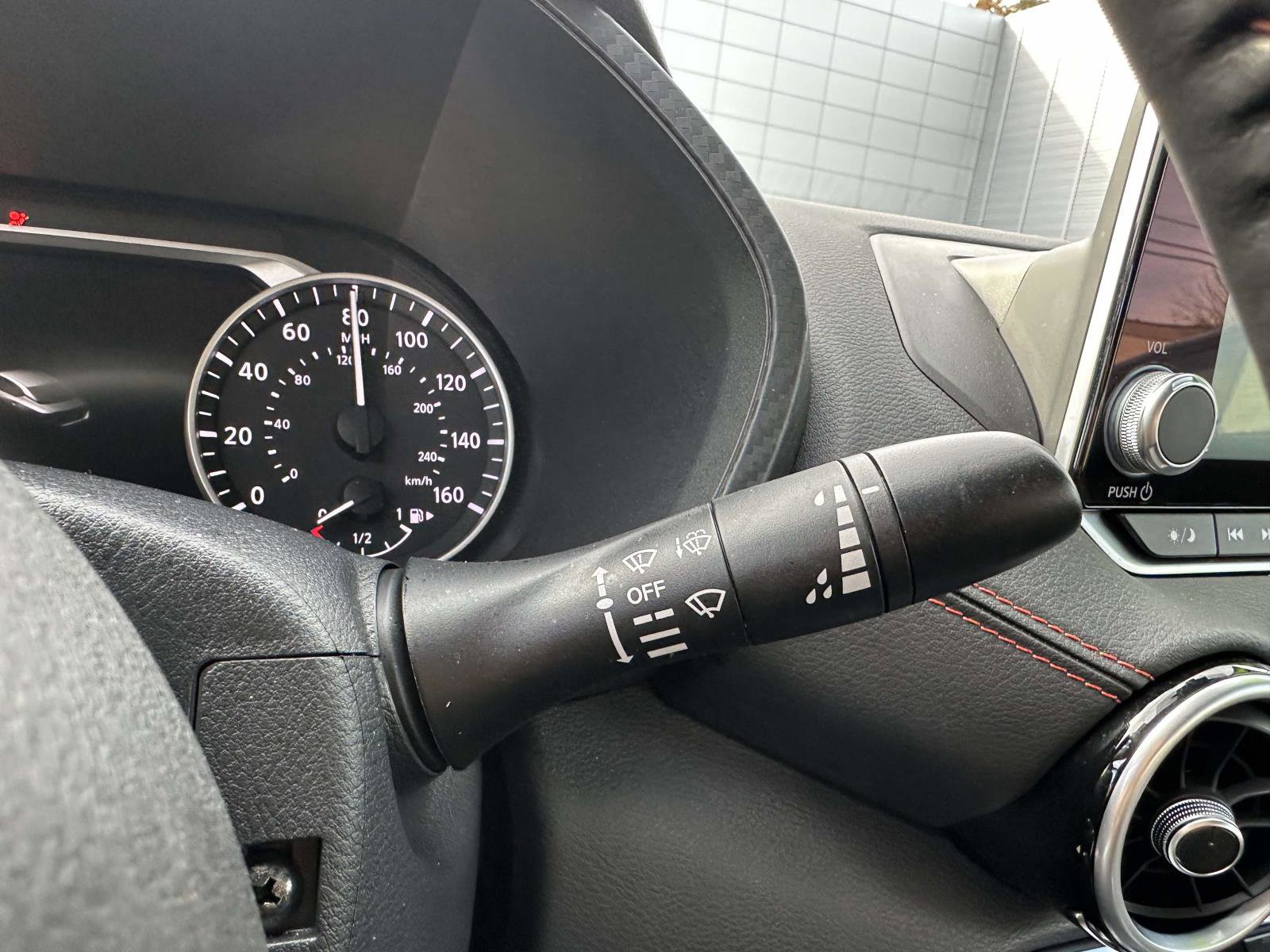 Used 2024 Nissan Sentra SR w/ SR Premium Package image 26