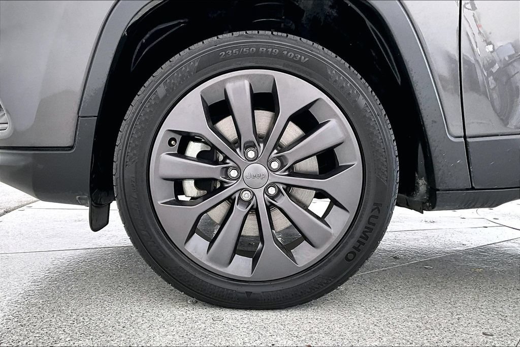 Used 2021 Jeep Cherokee Latitude Lux 80th Anniv w/ Quick Order Package 26U 80TH AWD/4WD image 11