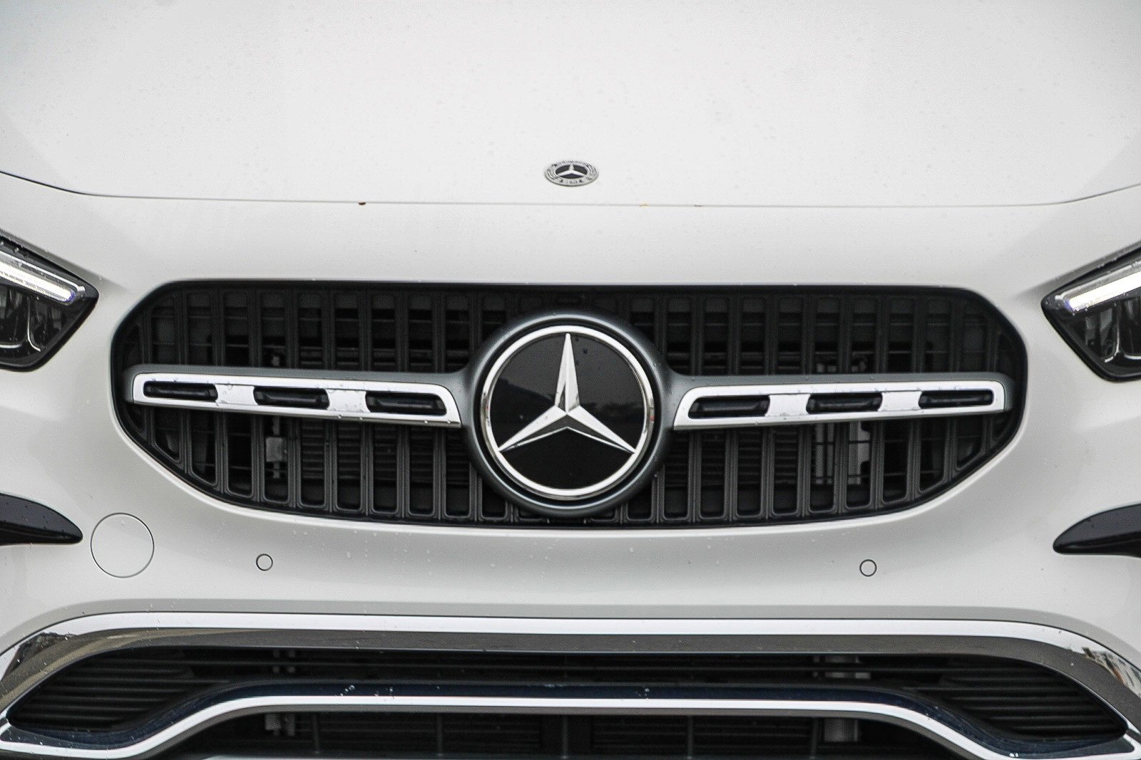 Certified 2025 Mercedes-Benz GLA 250 4MATIC image 7