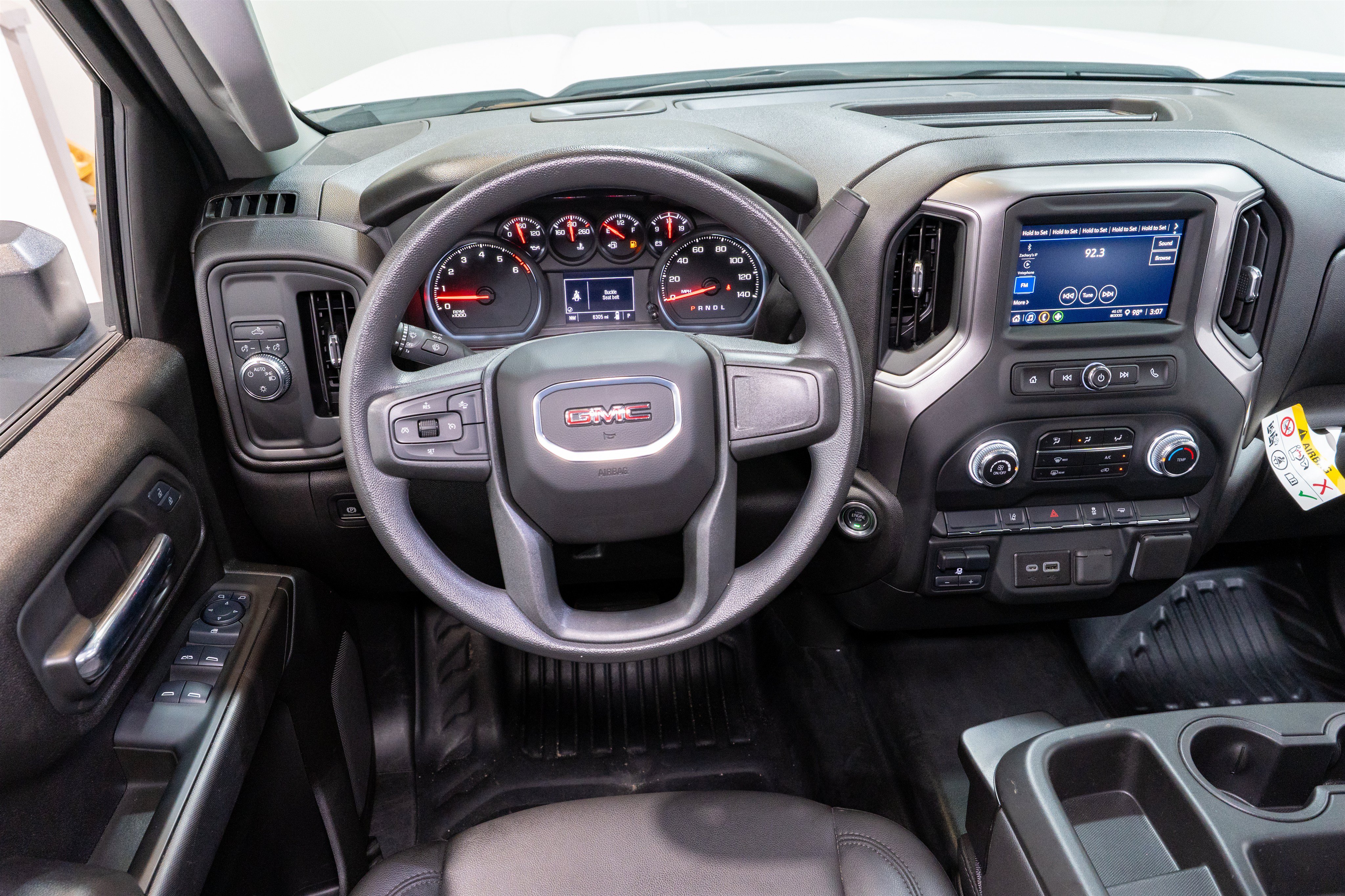 Used 2024 GMC Sierra 2500 Pro w/ Convenience Package RWD image 13