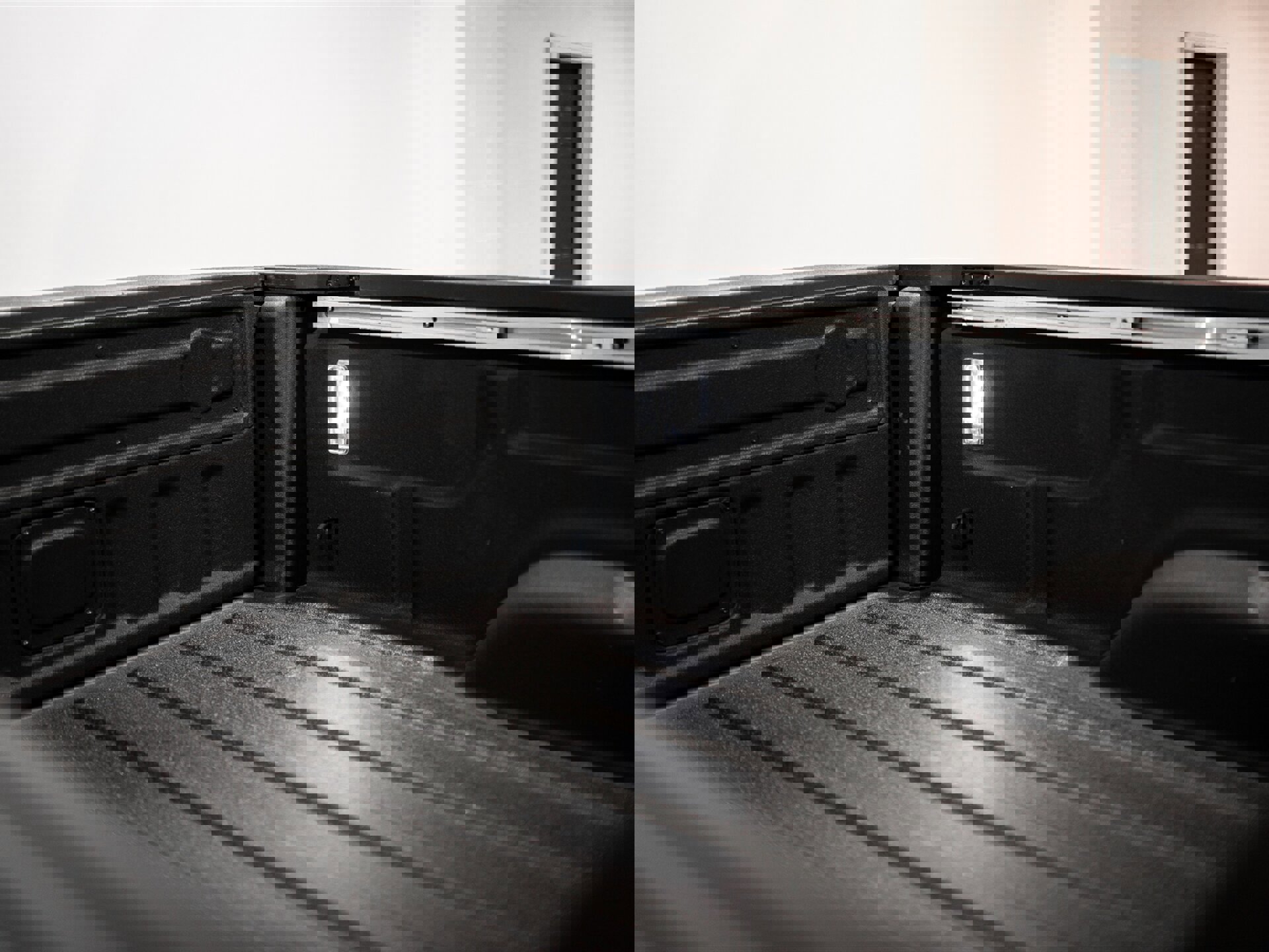 Used 2022 Jeep Gladiator Sport image 38