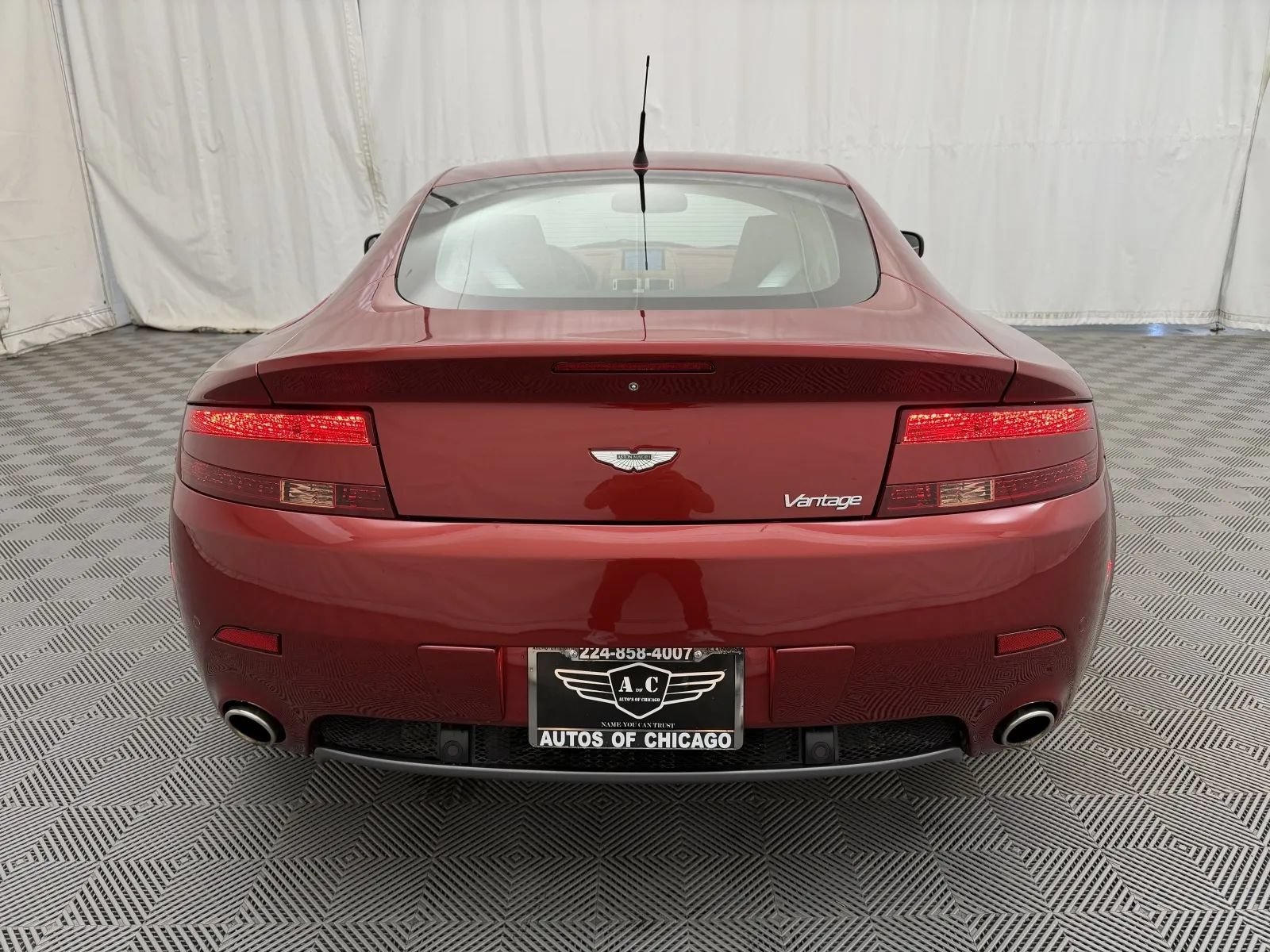 Used 2007 Aston Martin V8 Vantage Coupe RWD image 7