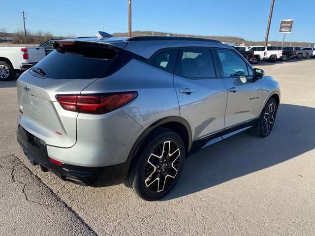 Used 2023 Chevrolet Blazer RS w/ Enhanced Convenience Package image 6