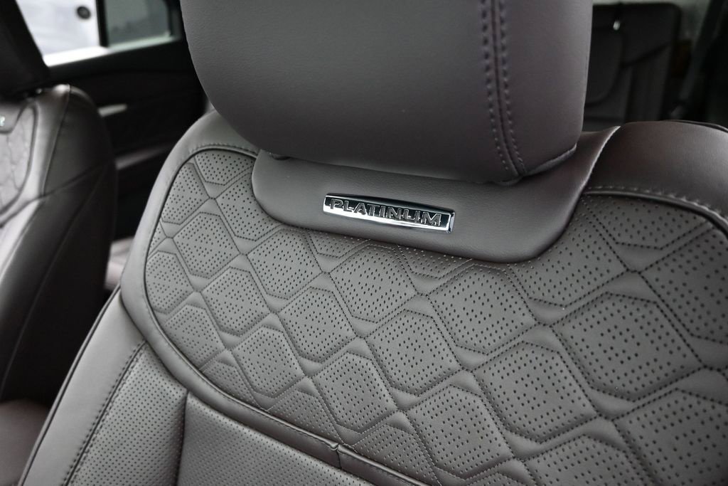 New 2027 Ford Explorer Platinum w/ LUX Leather Package AWD/4WD image 14