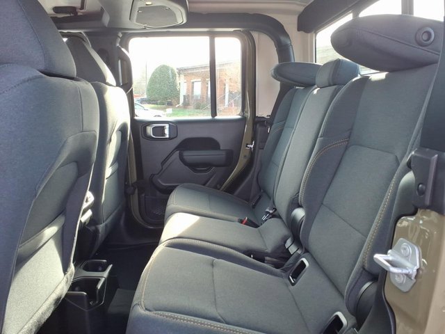 New 2026 Jeep Gladiator Sport image 9