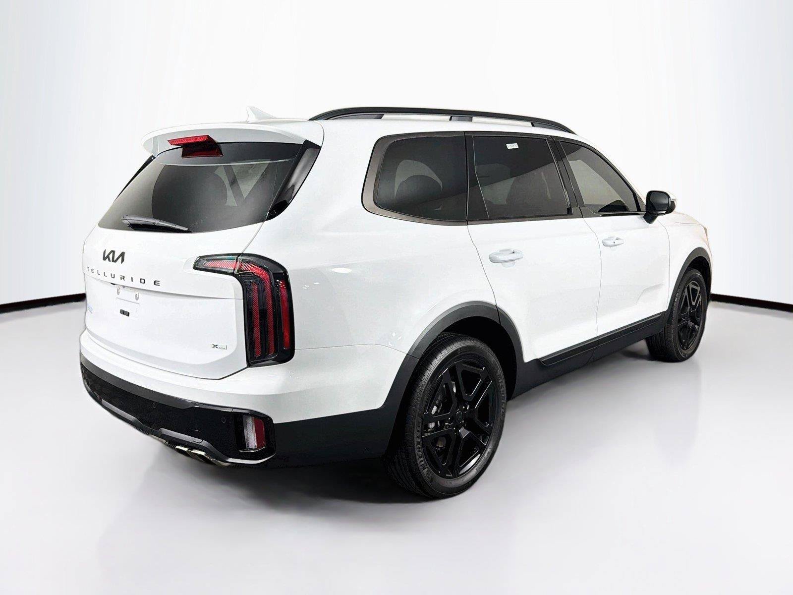Used 2025 Kia Telluride EX X-Line AWD/4WD image 11