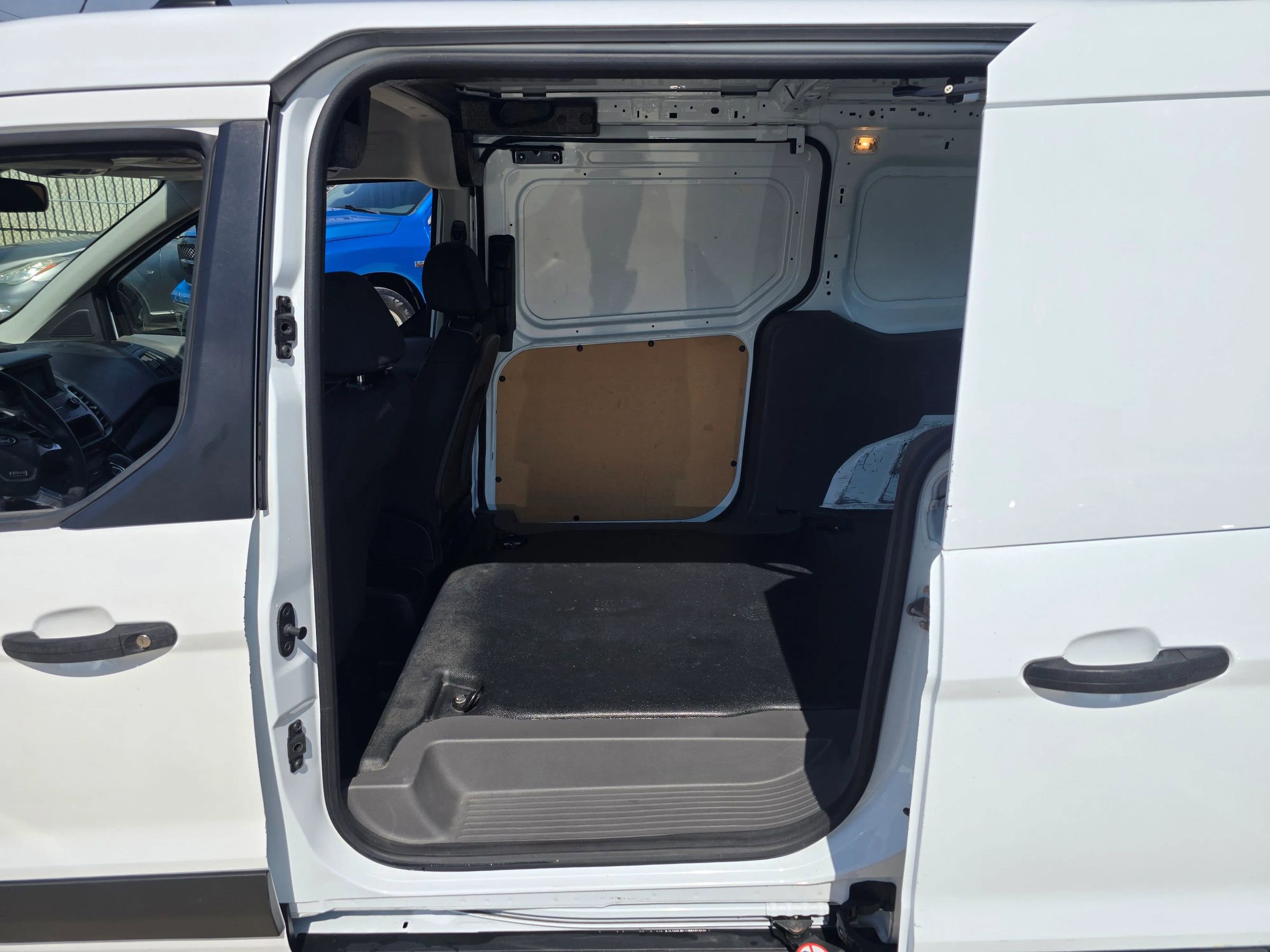 Used 2020 Ford Transit Connect XL image 20
