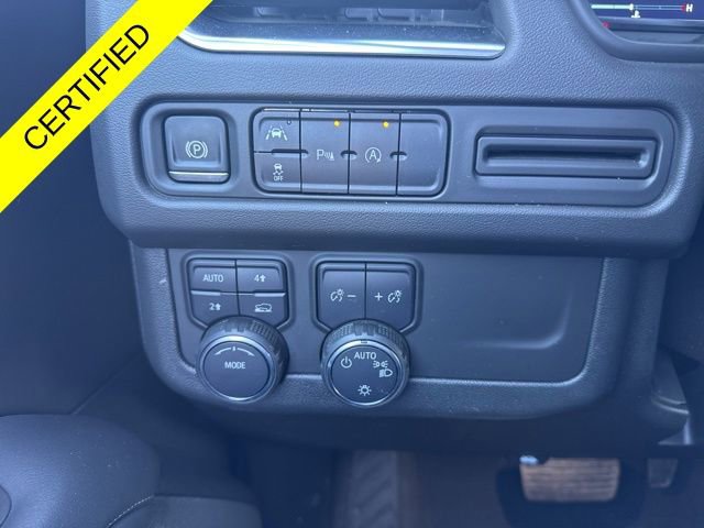 Used 2024 Chevrolet Tahoe LT AWD/4WD image 18