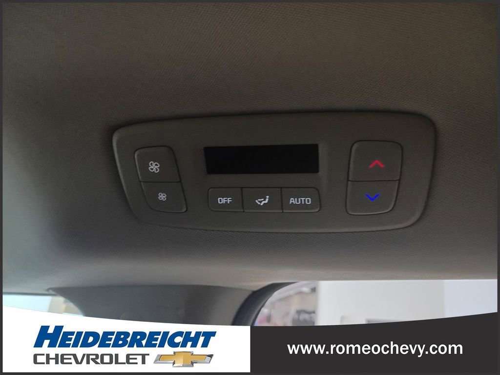 Used 2022 Kia Carnival SX Prestige image 30