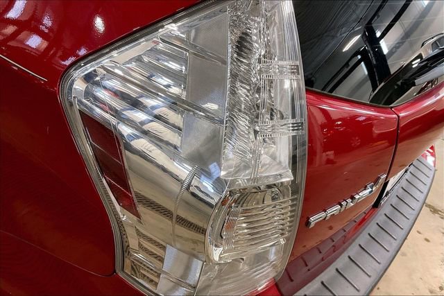 Used 2014 Toyota Prius V Two image 29