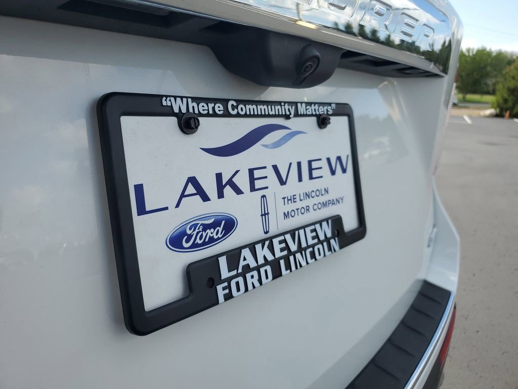 Used 2023 Ford Explorer Limited w/ Equipment Group 301A image 31