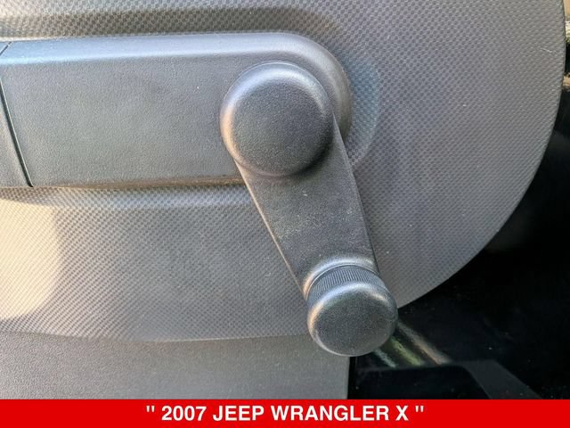 Used 2007 Jeep Wrangler X AWD/4WD image 13