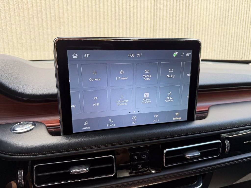 Used 2023 Lincoln Aviator Reserve w/ Elements Package Plus AWD/4WD image 42