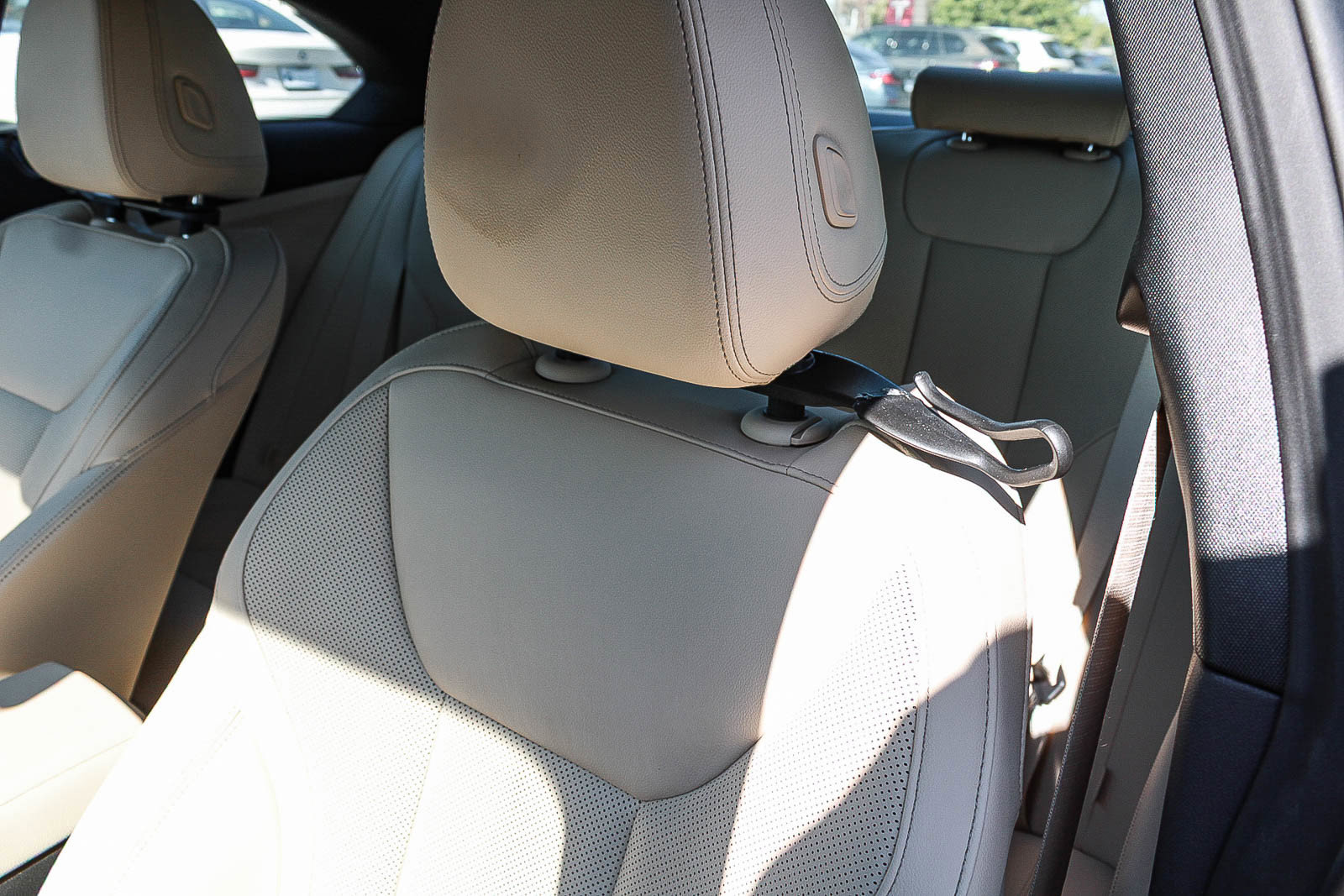 Used 2025 BMW 230i Coupe w/ Convenience Package RWD image 20