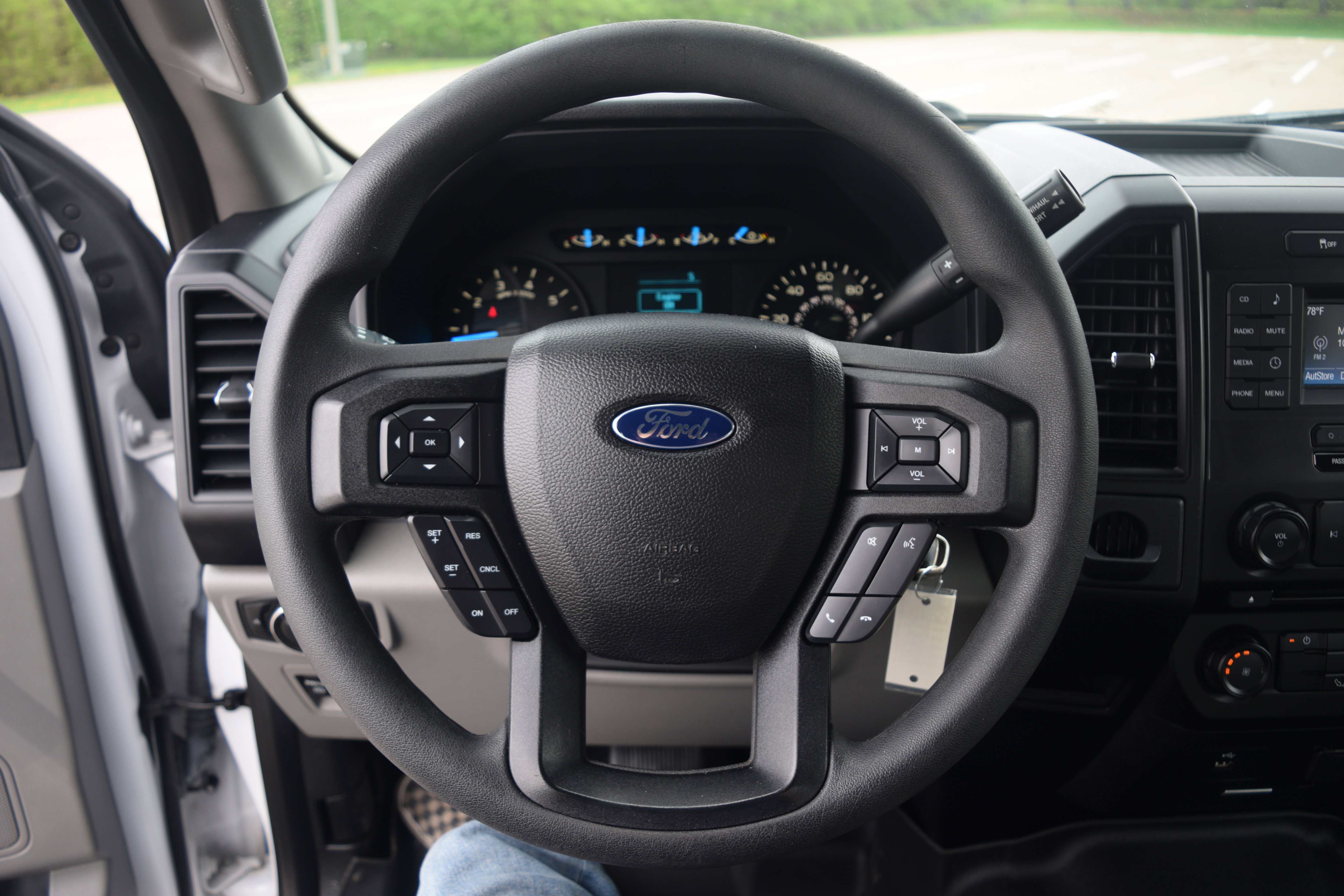 Used 2016 Ford F150 XL w/ XL Power Equipment Group RWD image 4