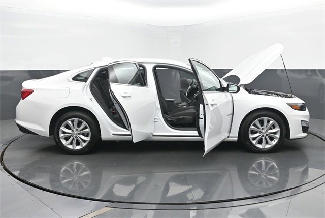 Used 2025 Chevrolet Malibu LT image 57