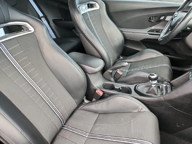 Used 2022 Hyundai Veloster N FWD image 21