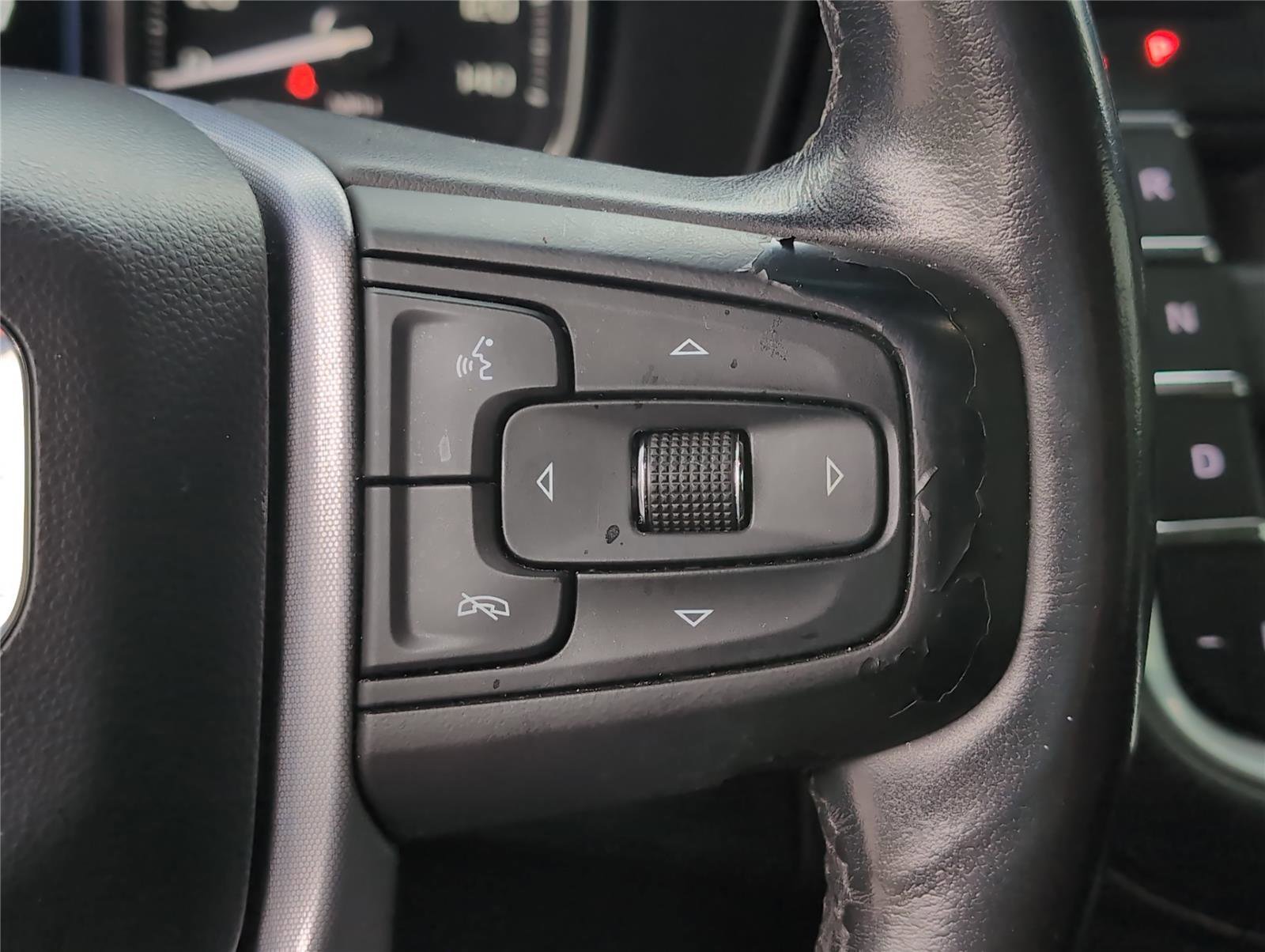 Used 2021 GMC Yukon SLT w/ SLT Luxury Plus Package image 26