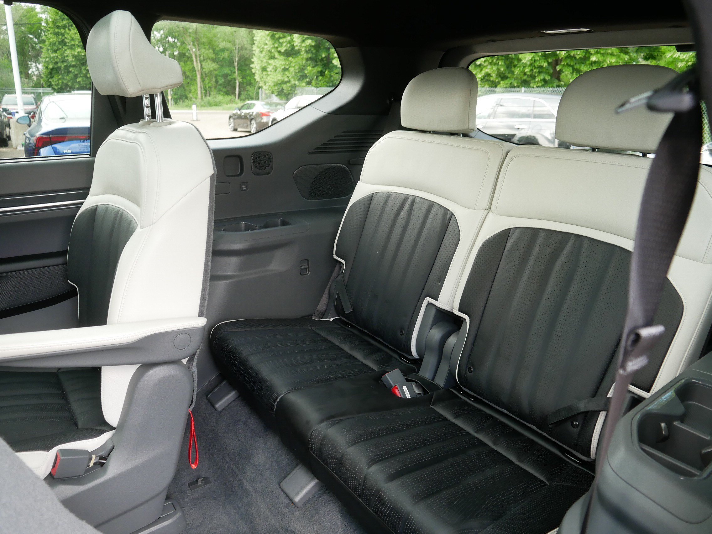 Certified 2024 Kia EV9 GT-Line AWD/4WD image 38
