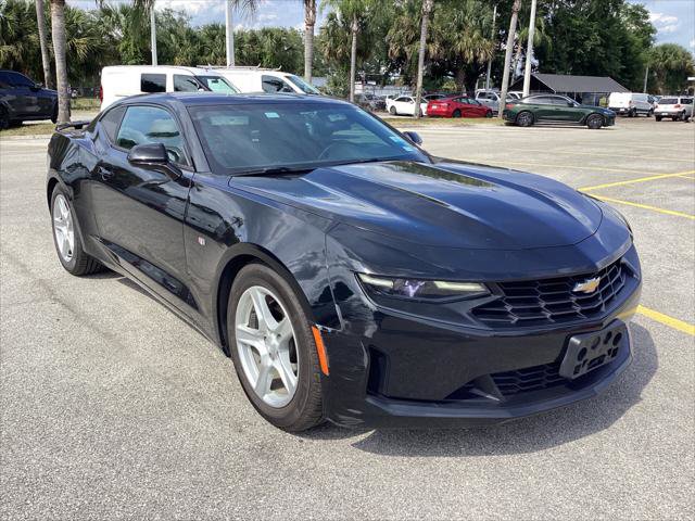 Used 2020 Chevrolet Camaro LT w/ Technology Package RWD image 11