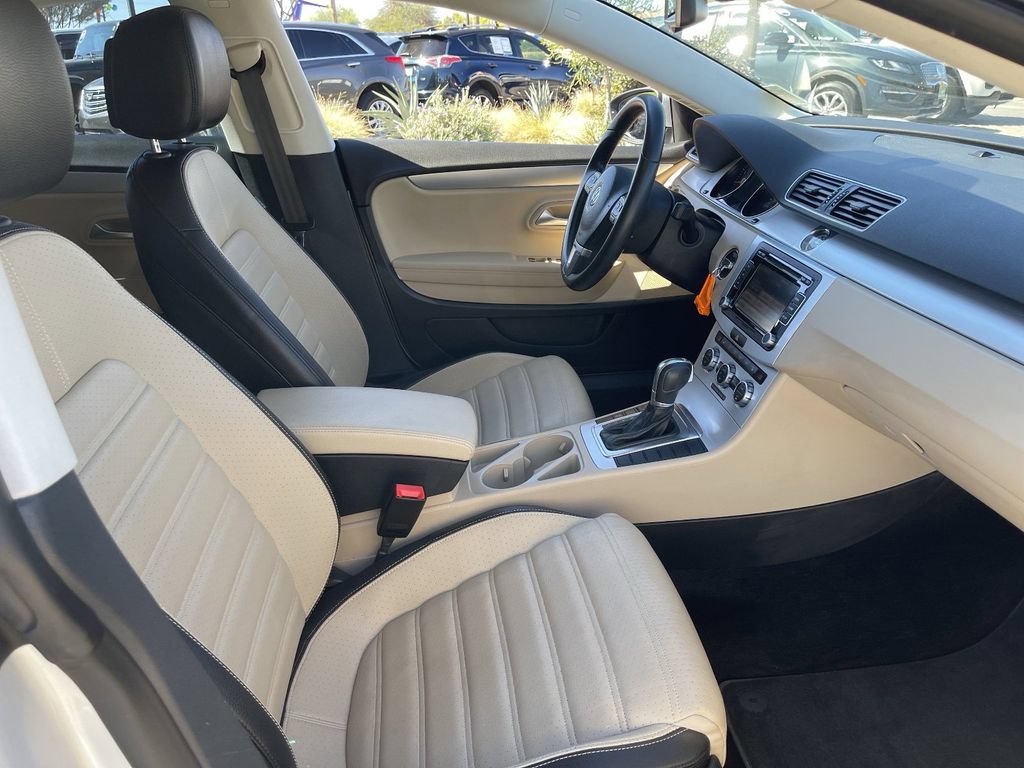 Used 2013 Volkswagen CC Sport FWD image 12