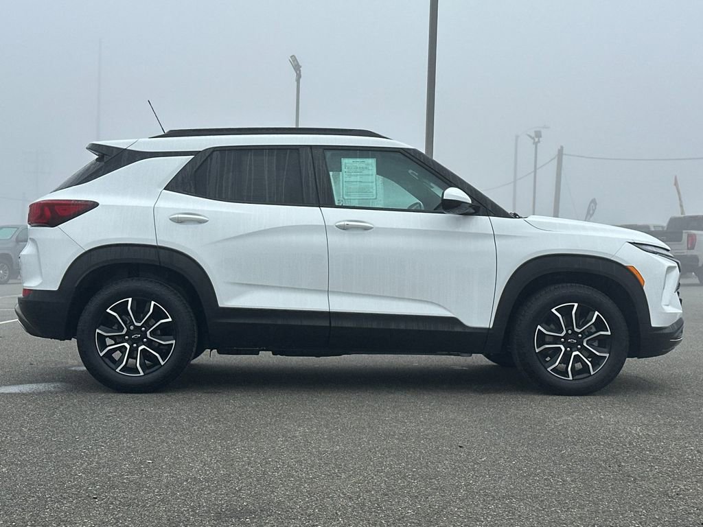 Used 2024 Chevrolet TrailBlazer ACTIV w/ Convenience Package image 6