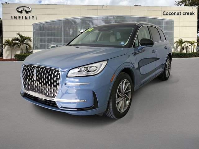 Used 2024 Lincoln Corsair Grand Touring AWD/4WD image 3