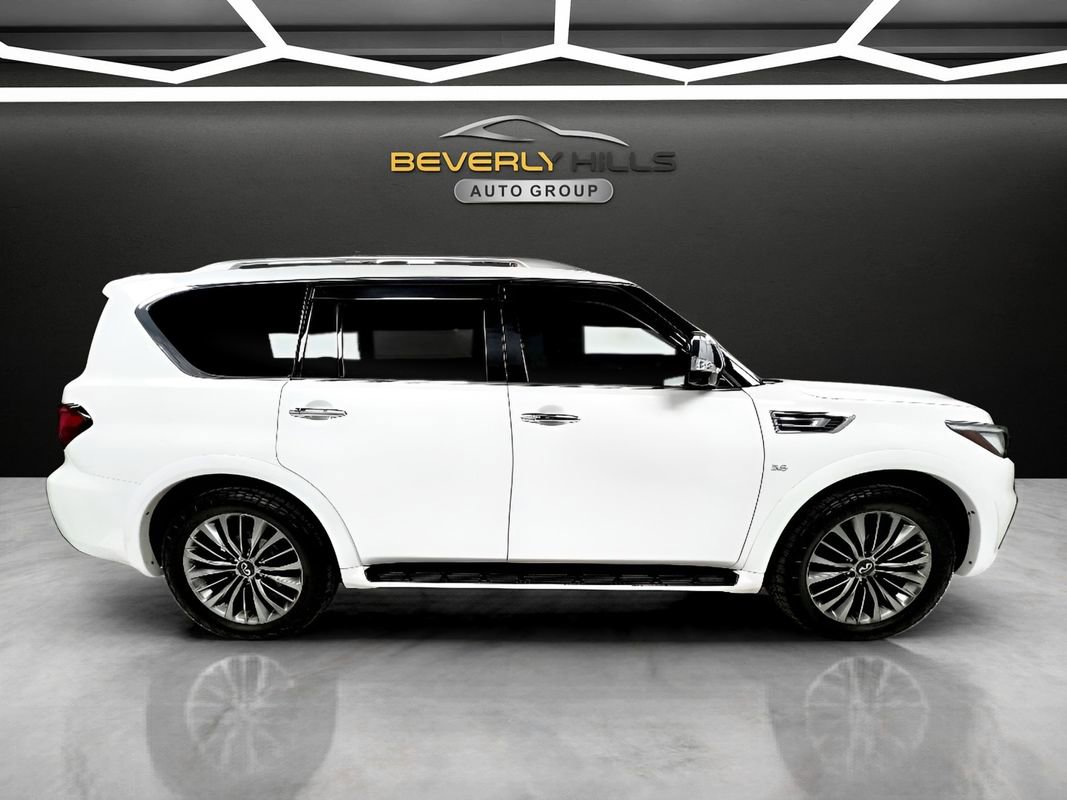 Used 2018 INFINITI QX80 4WD w/ Deluxe Technology Package image 6