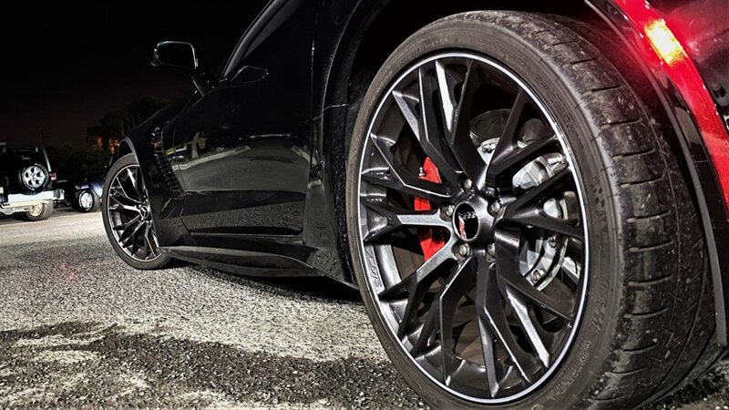 Used 2019 Chevrolet Corvette Z06 RWD image 20