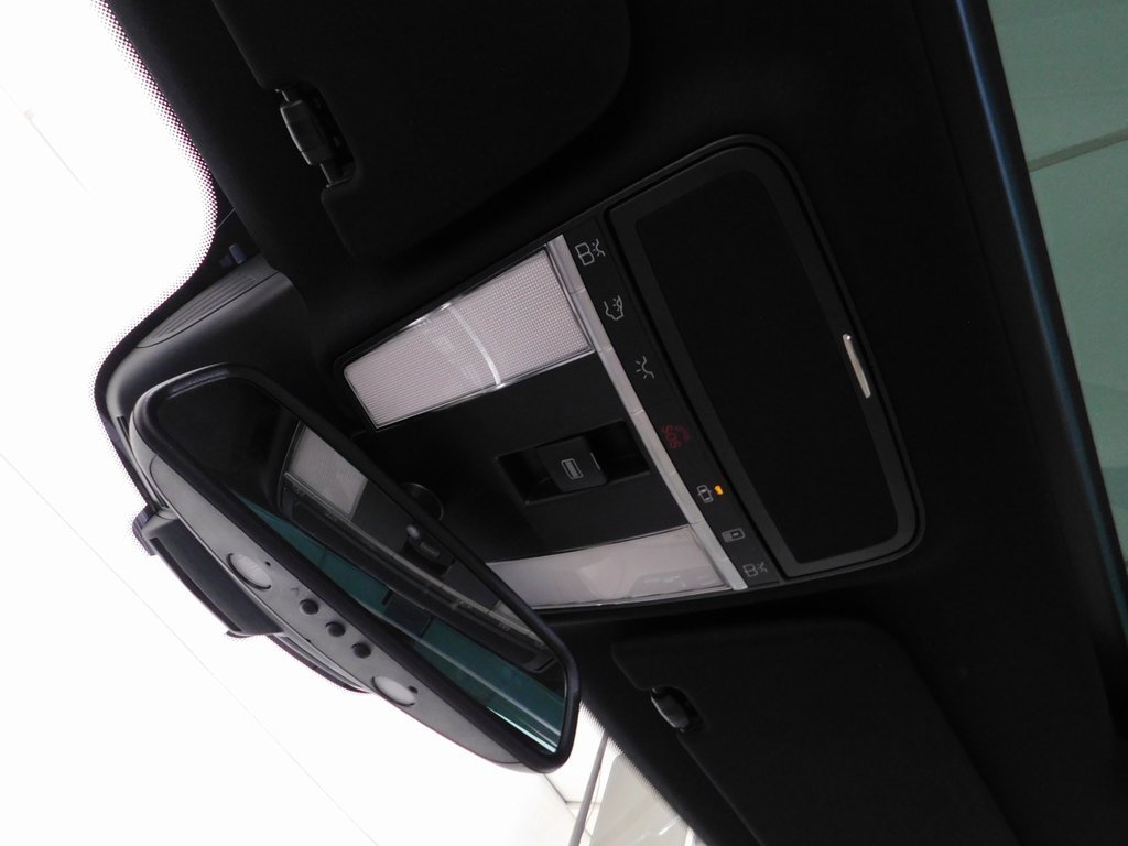 Used 2012 Mercedes-Benz S 550 4MATIC image 65