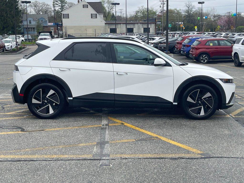 New 2025 Hyundai Ioniq 5 SEL AWD/4WD image 6