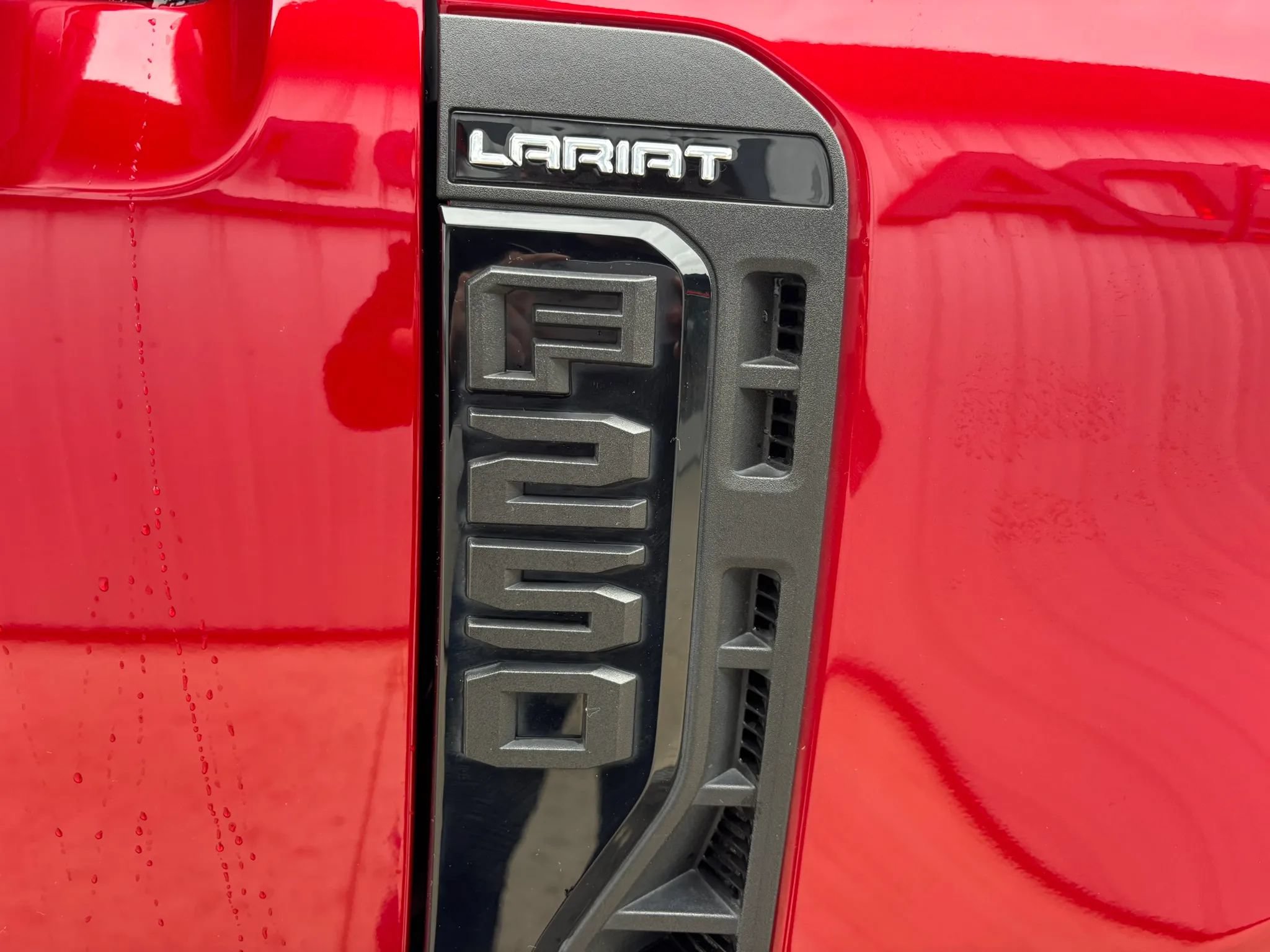 Used 2023 Ford F250 Lariat w/ Sport Appearance Package AWD/4WD image 10